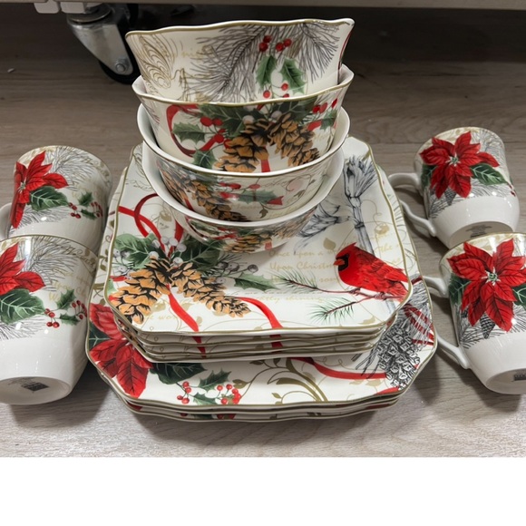 16pc 222 Fifth Holiday Wishes Cardinal Dinner salad plates